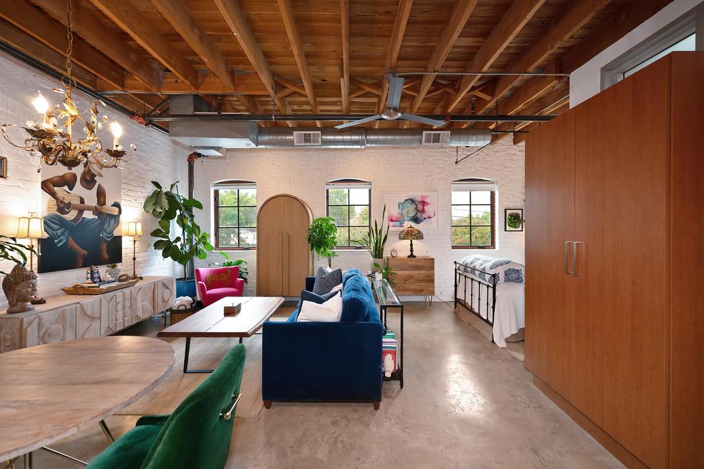 1725 14th Street 208