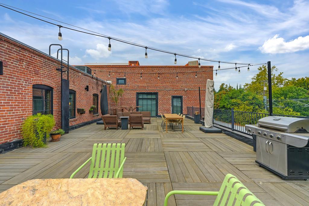 1725 14th Street 208