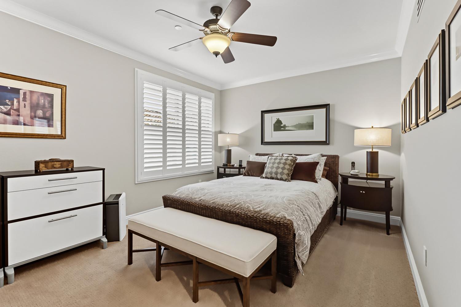 2430 Pavilions Place Lane 606