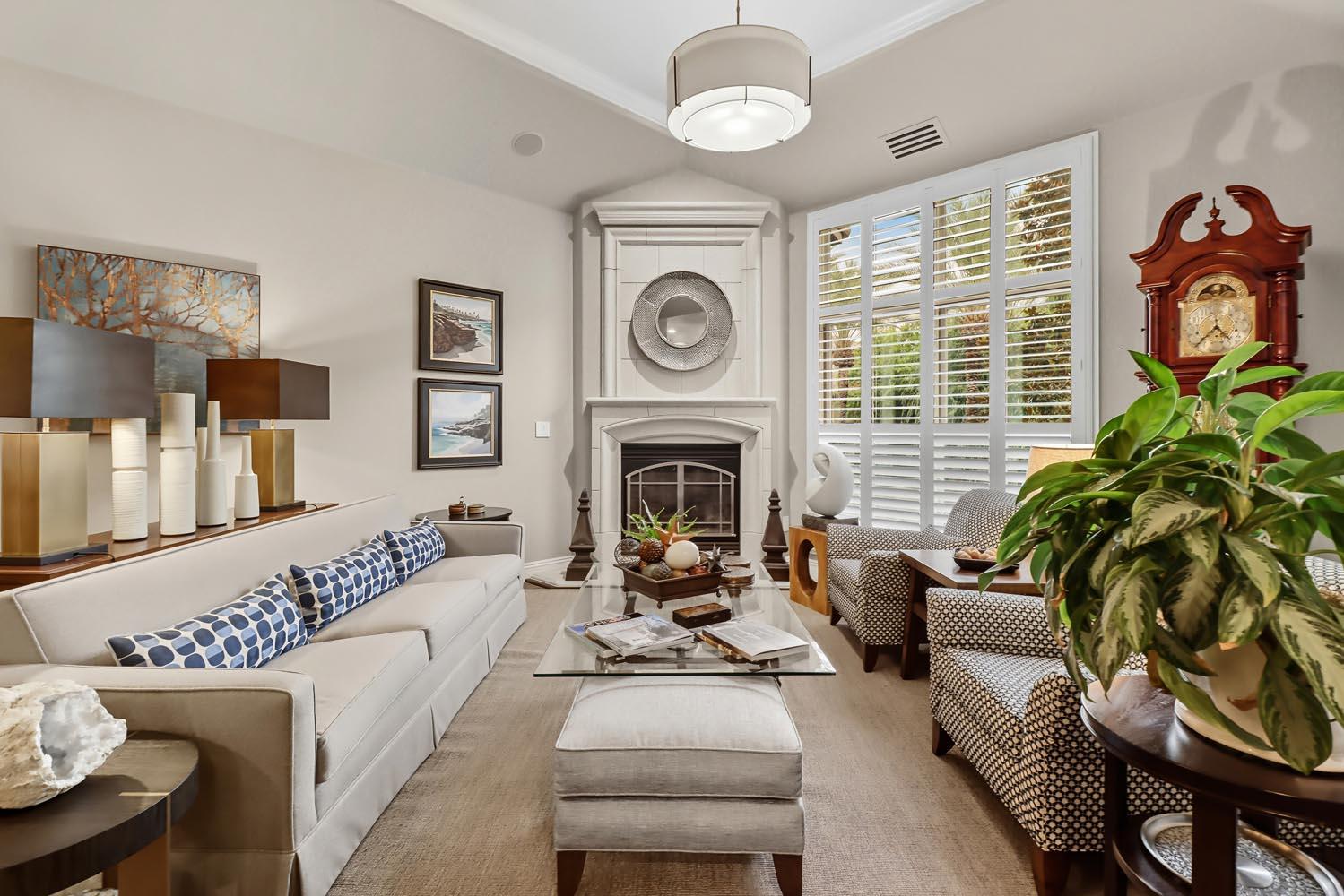 2430 Pavilions Place Lane 606