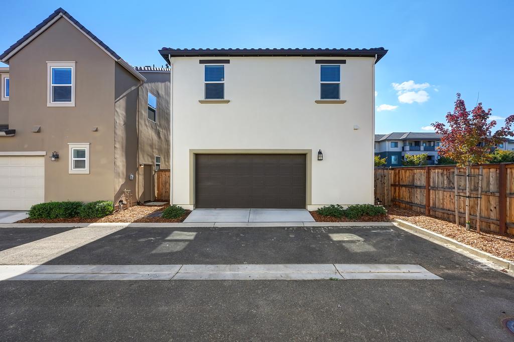 2363 Omaha Beach Avenue