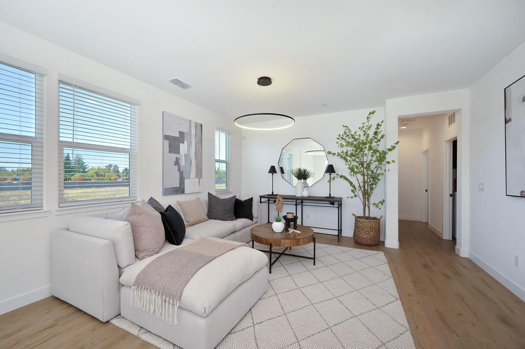 2363 Omaha Beach Avenue