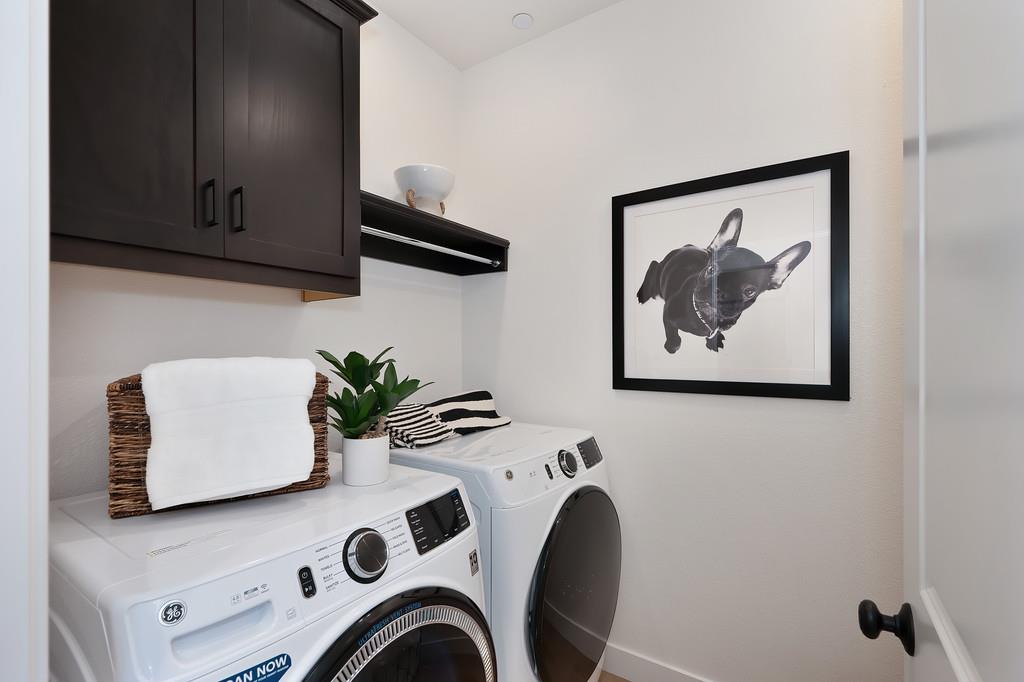 2363 Omaha Beach Avenue