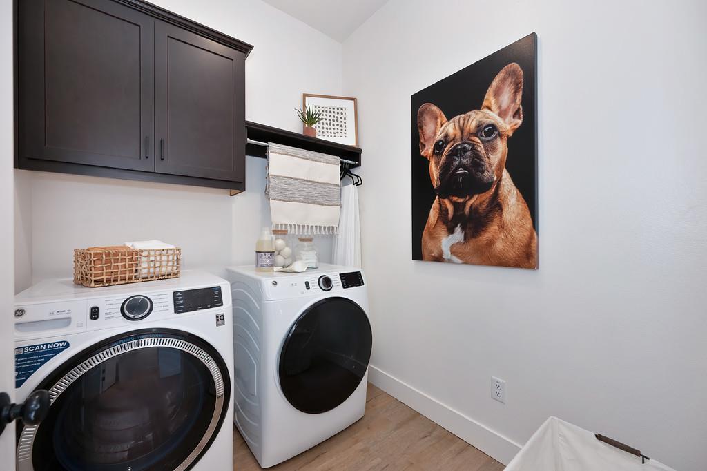 2341 Bronze Star Way