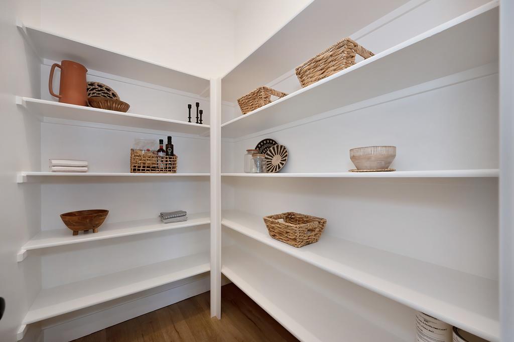 2341 Bronze Star Way