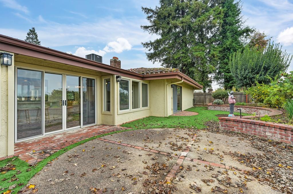 44321 S El Macero Drive