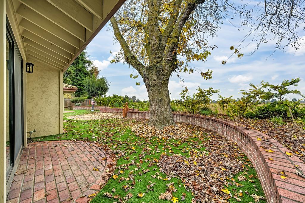 44321 S El Macero Drive