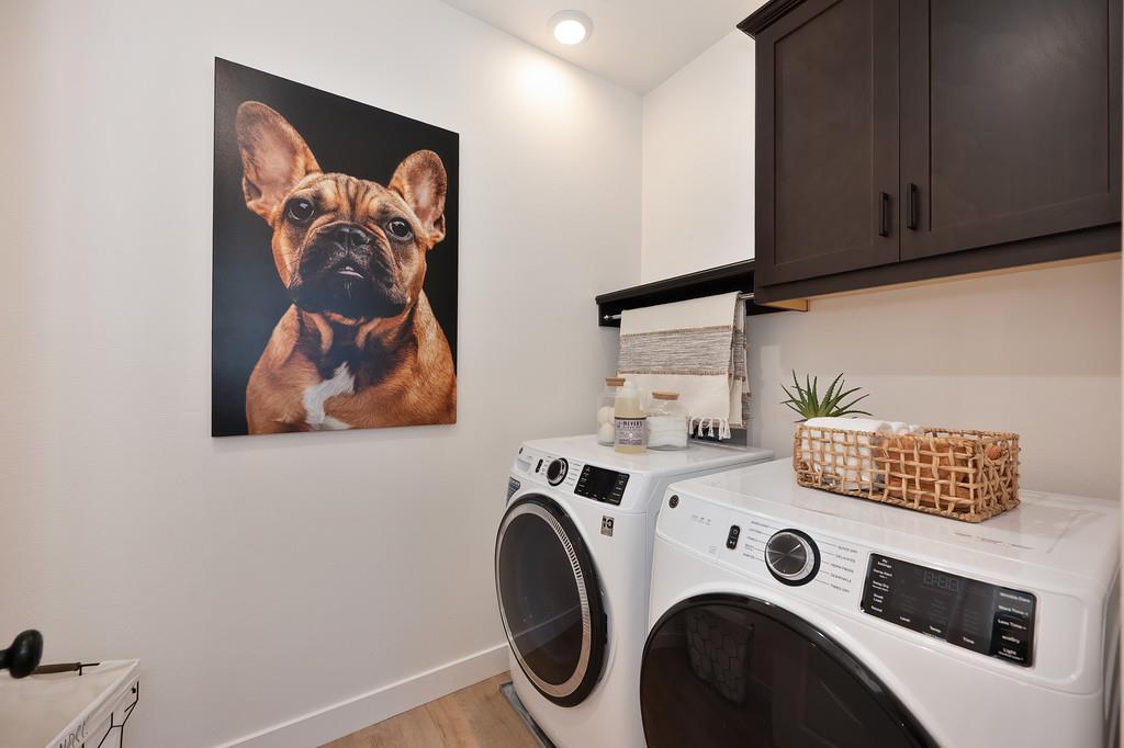 3260 Ronald Reagan Way