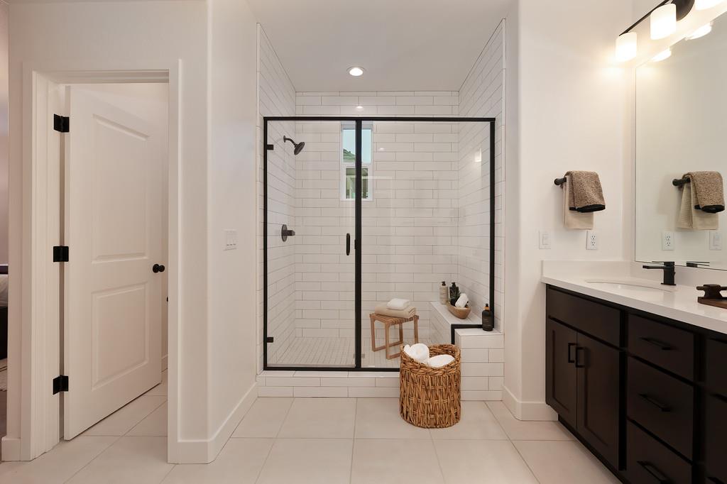 3260 Ronald Reagan Way