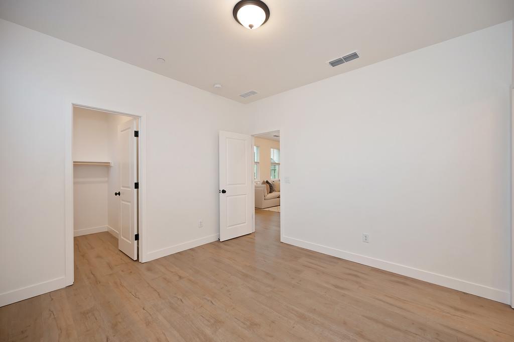 3260 Ronald Reagan Way