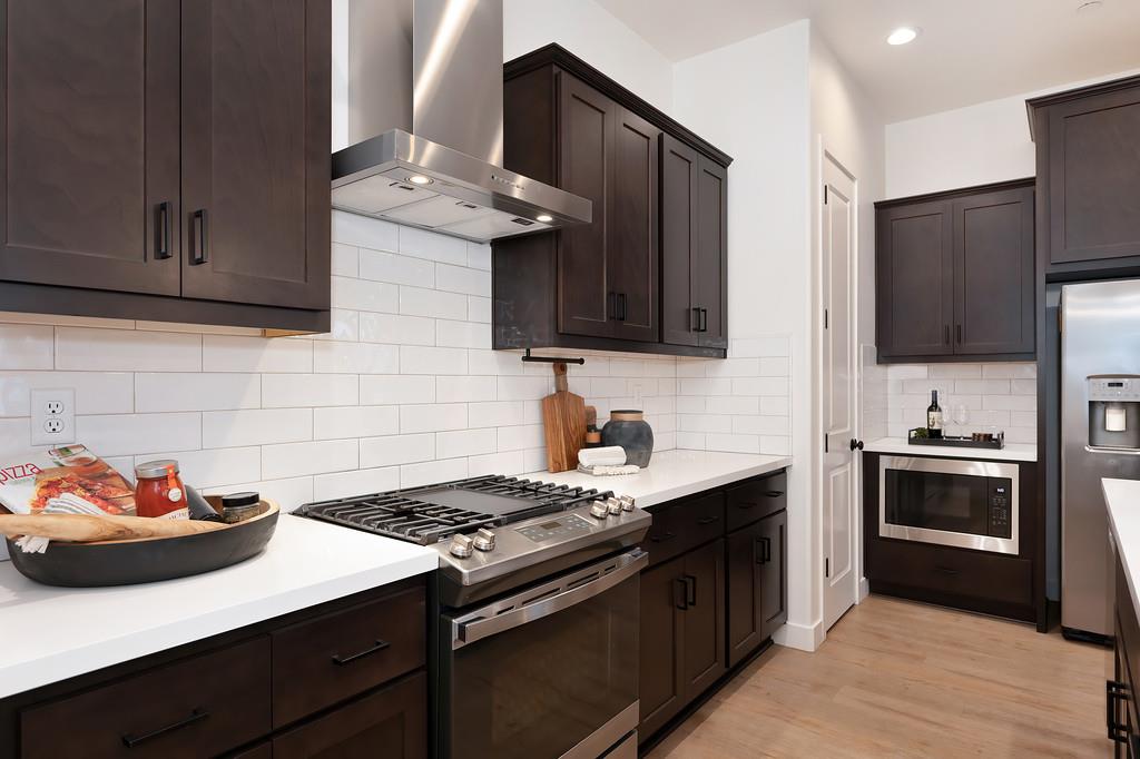 3260 Ronald Reagan Way