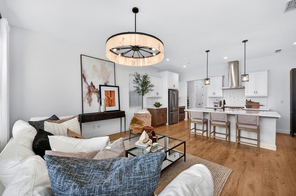 2367 Omaha Beach Avenue