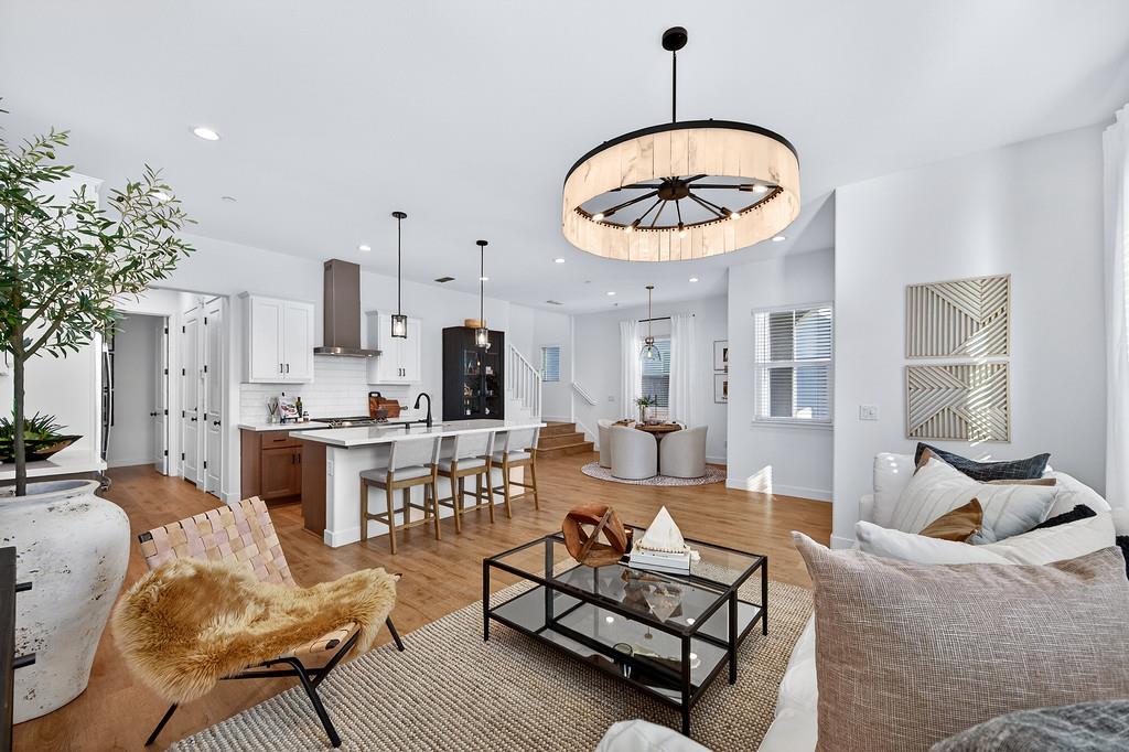 2367 Omaha Beach Avenue