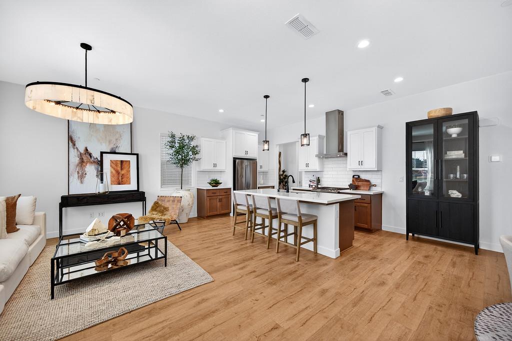 2367 Omaha Beach Avenue