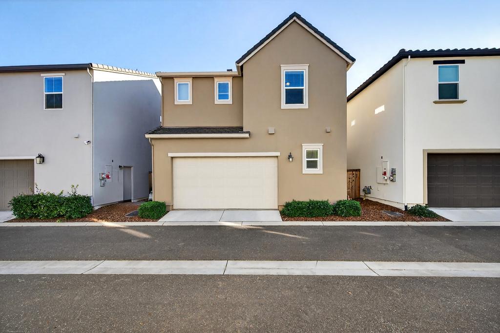 2367 Omaha Beach Avenue