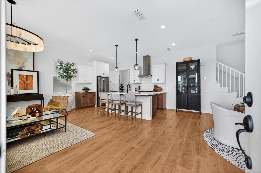 2367 Omaha Beach Avenue