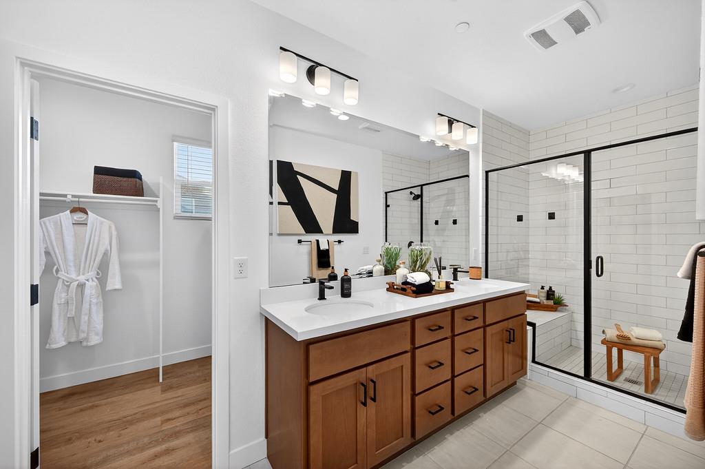 2367 Omaha Beach Avenue