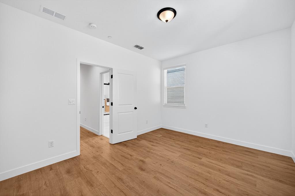 2367 Omaha Beach Avenue