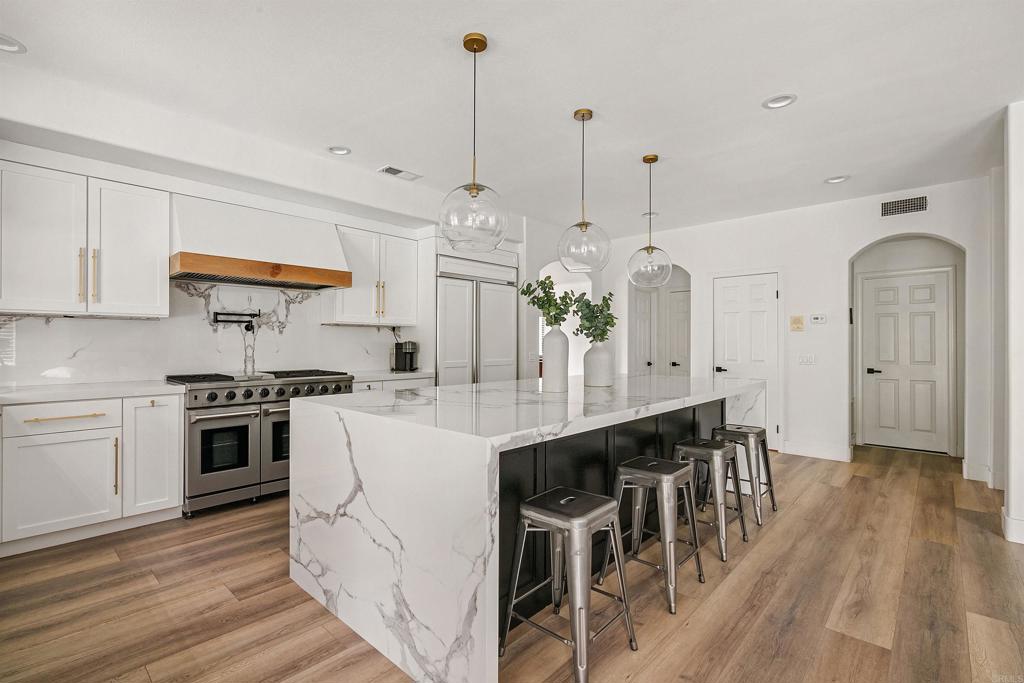 10772 Edenoaks Street