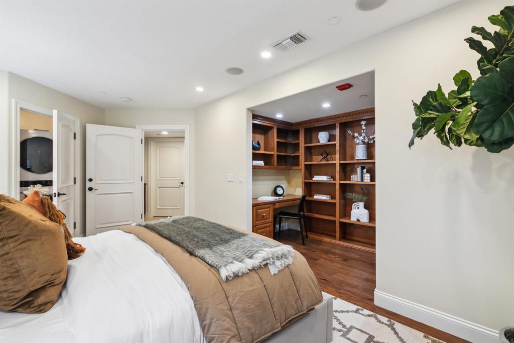 848 Prospect Street C