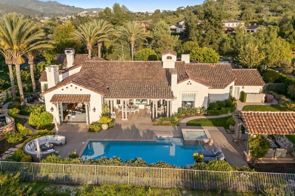 7930 White Christmas Ct