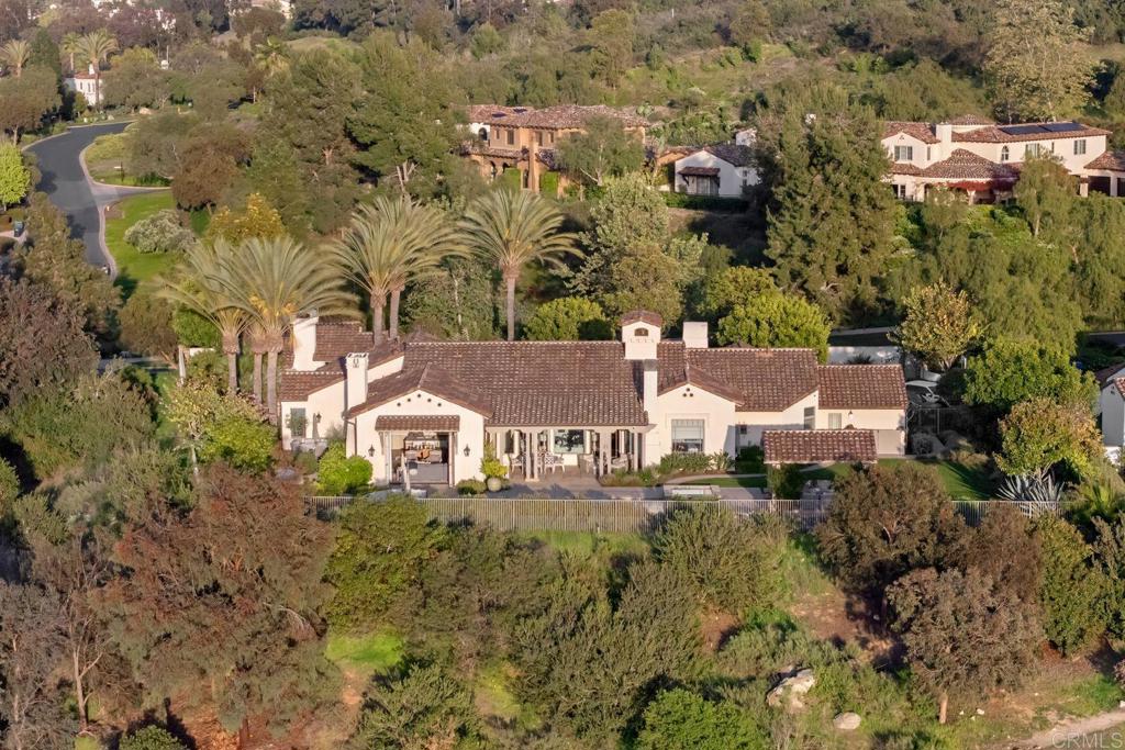 7930 White Christmas Ct