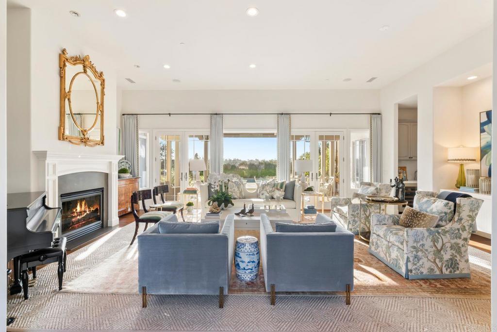 7930 White Christmas Ct