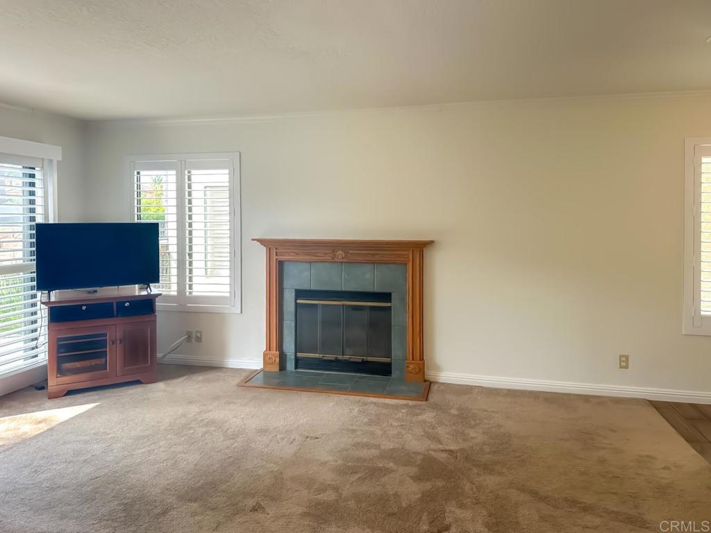 2789 Vista del Oro