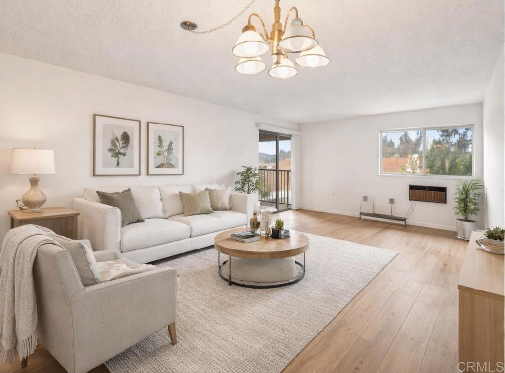 17463 Plaza Abierto 25