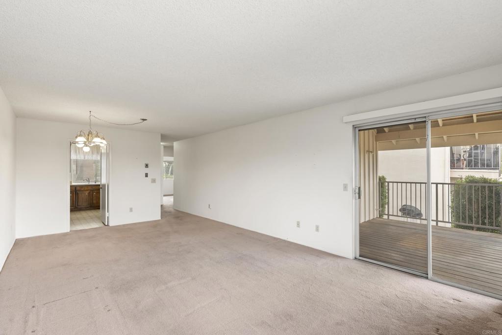 17463 Plaza Abierto 25