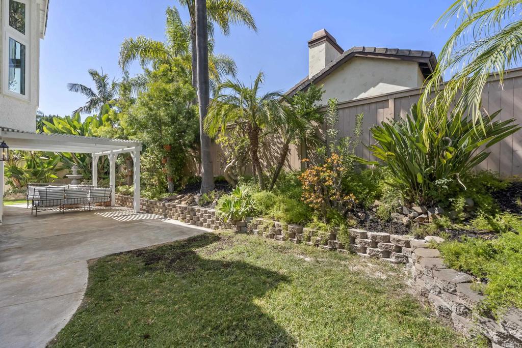 3116 Del Rey Avenue