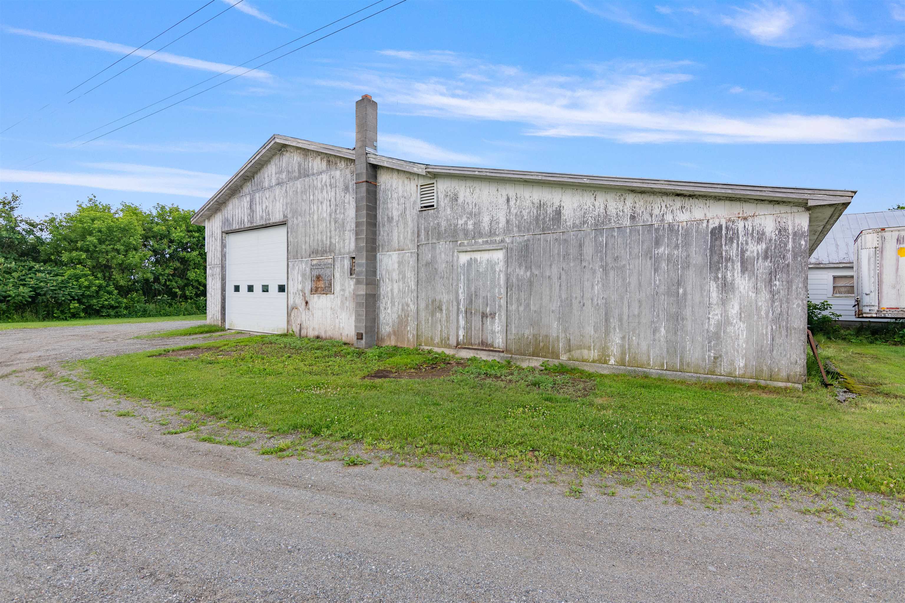 8139 Vermont Route 105