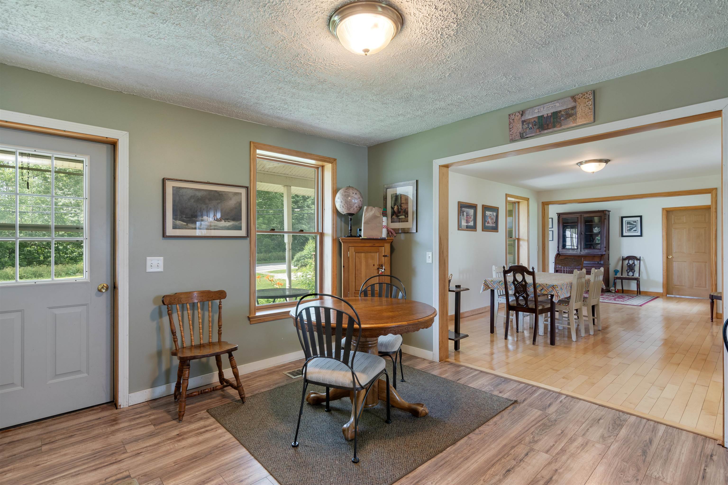 8139 Vermont Route 105