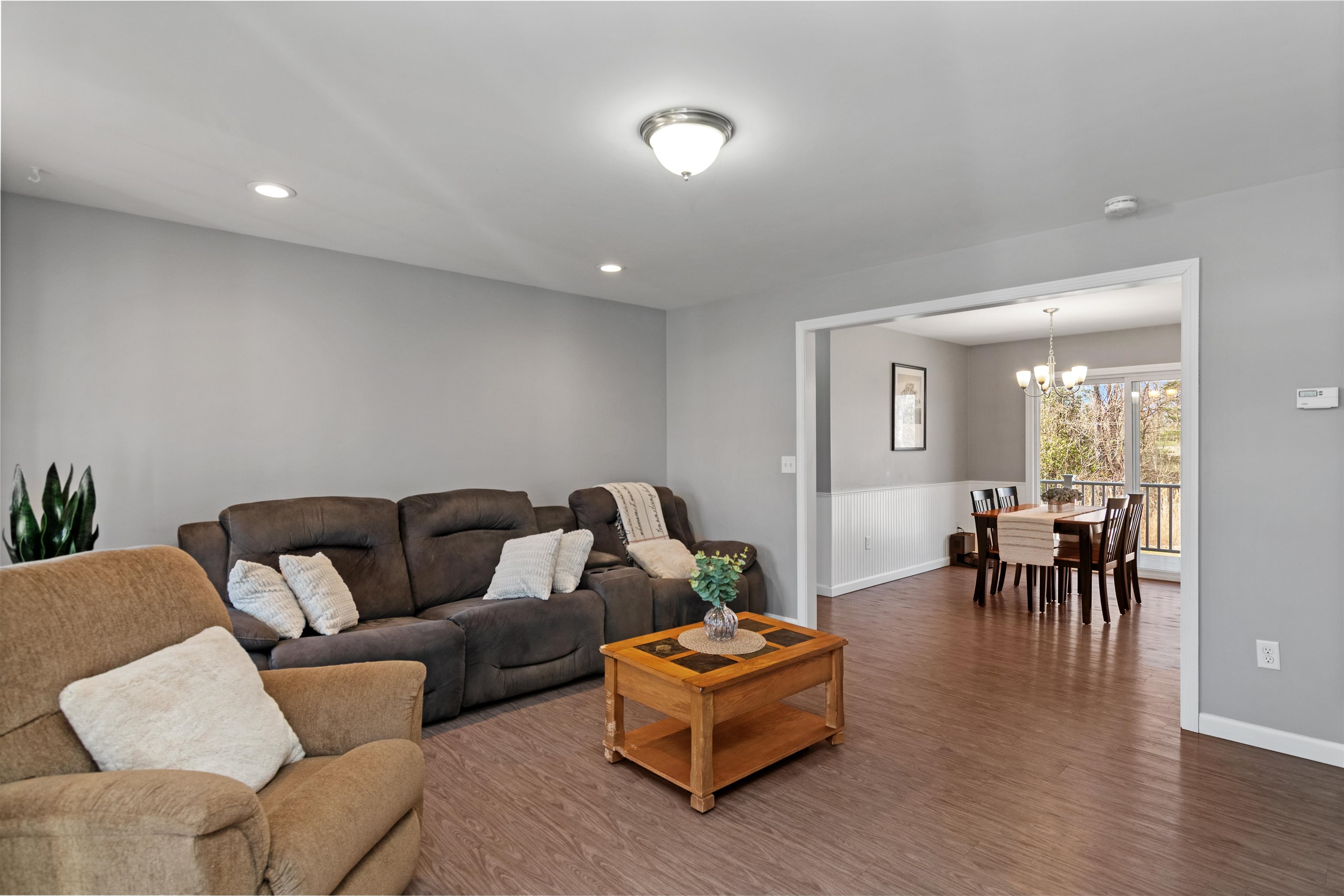 16 Kellogg Road