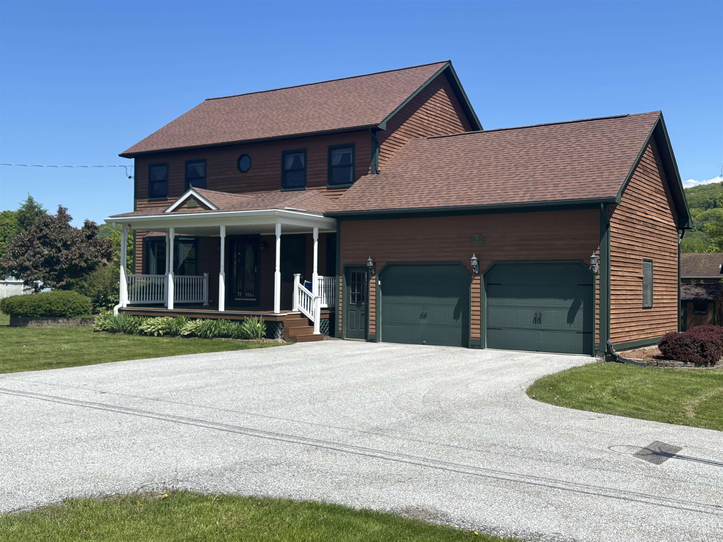 19 Hill Farm Estates