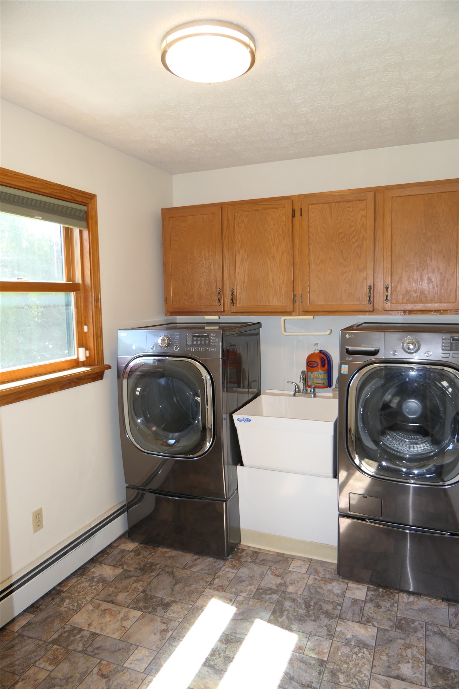 19 Hill Farm Estates