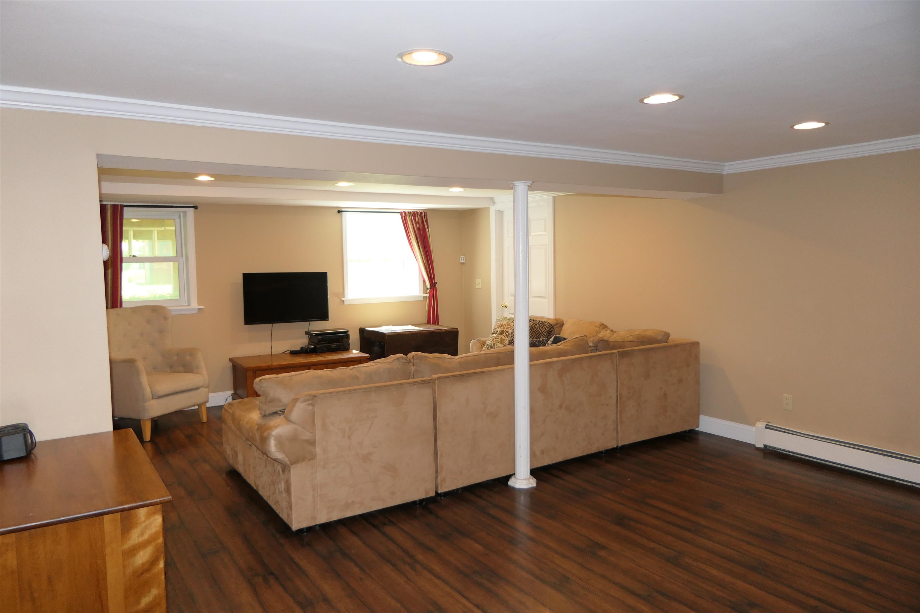 19 Hill Farm Estates