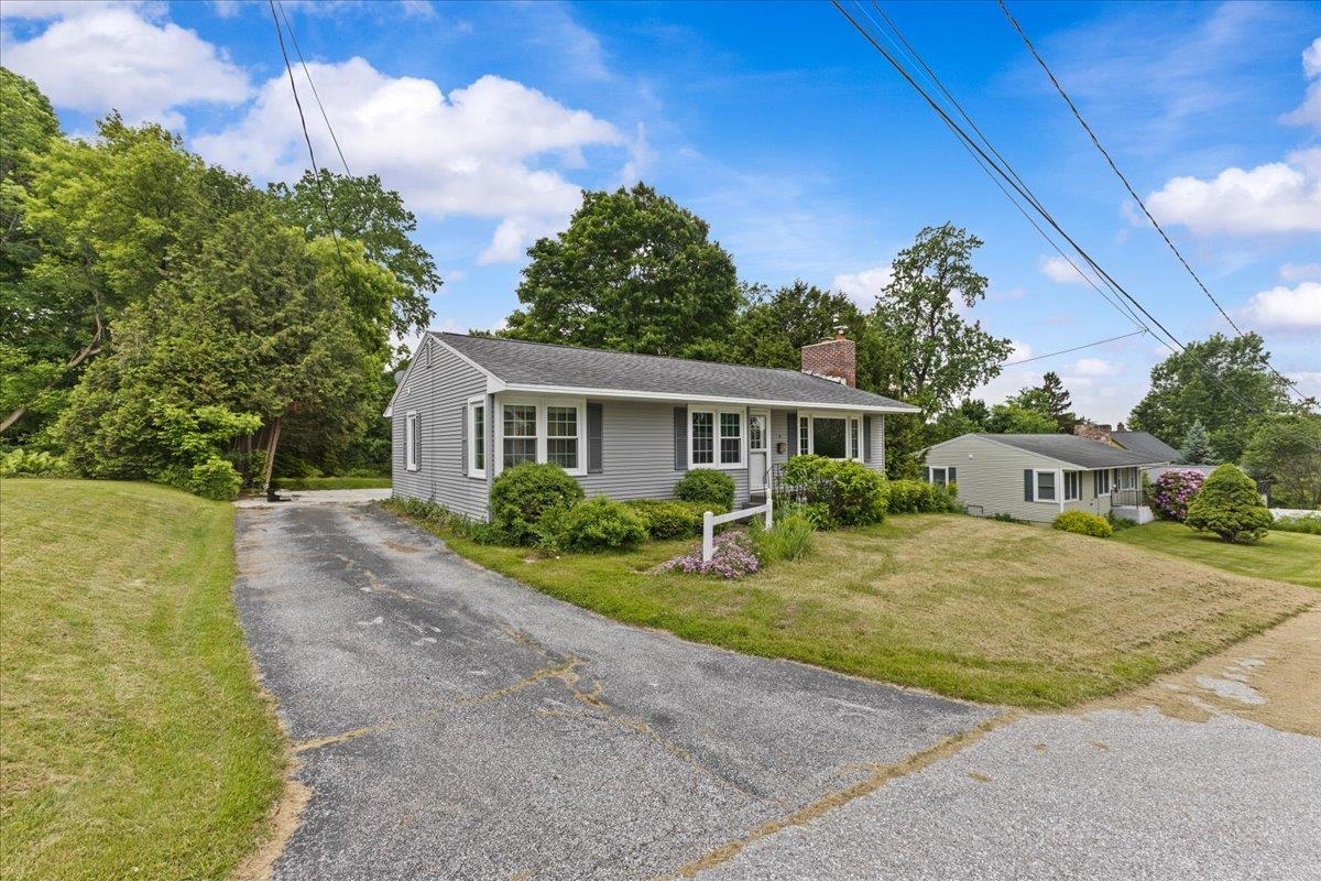 6 Donnelly Court