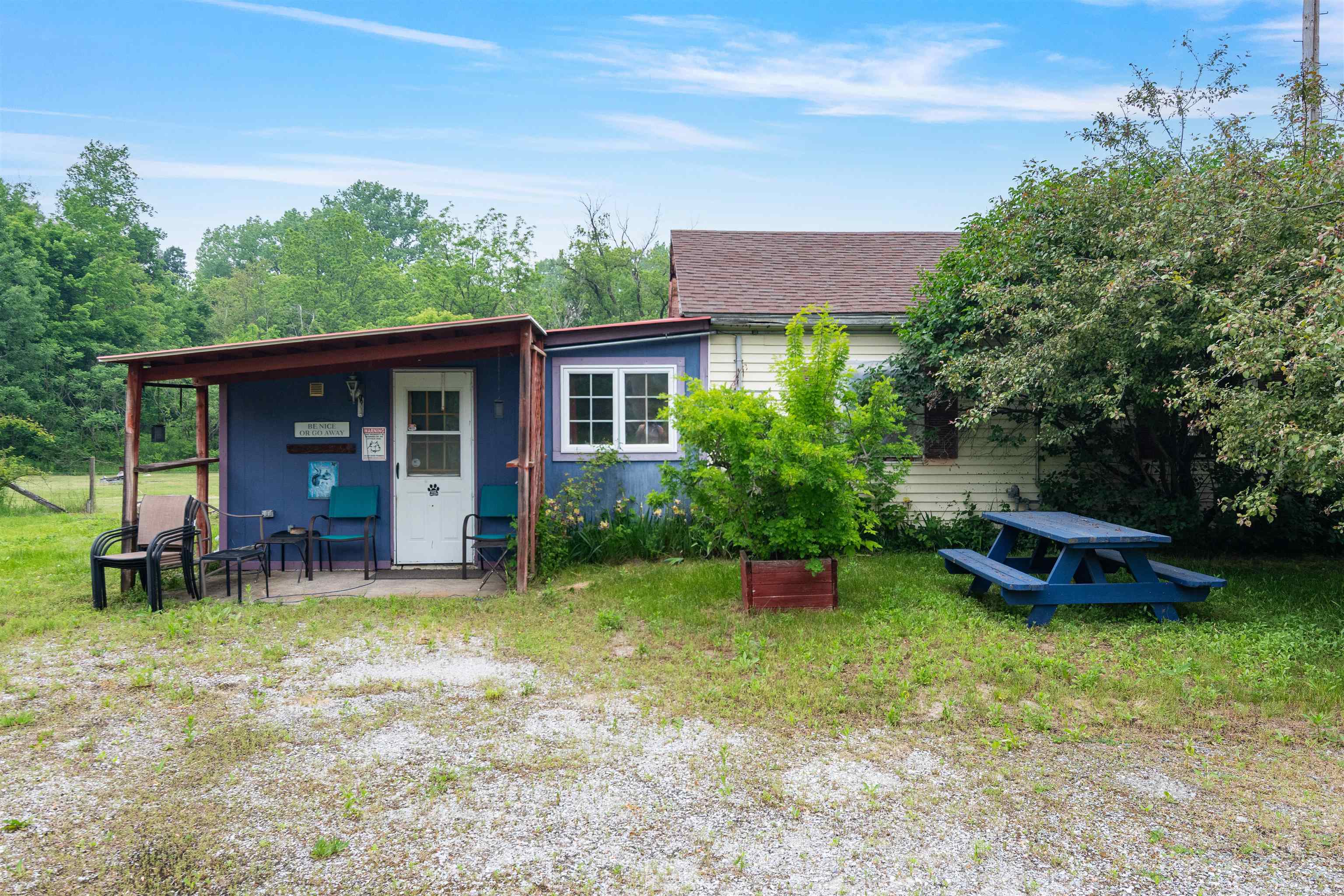 3123 Carter Hill Road