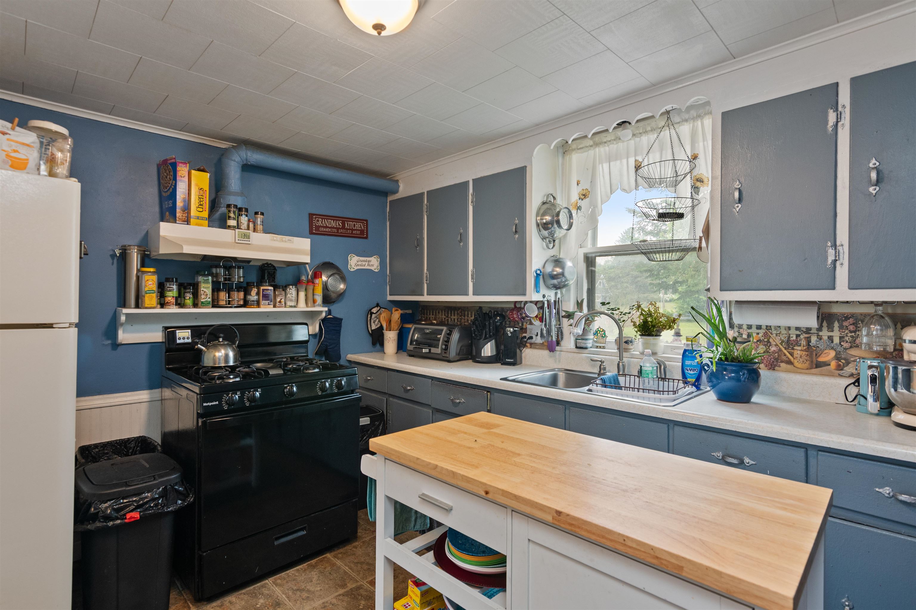 3123 Carter Hill Road