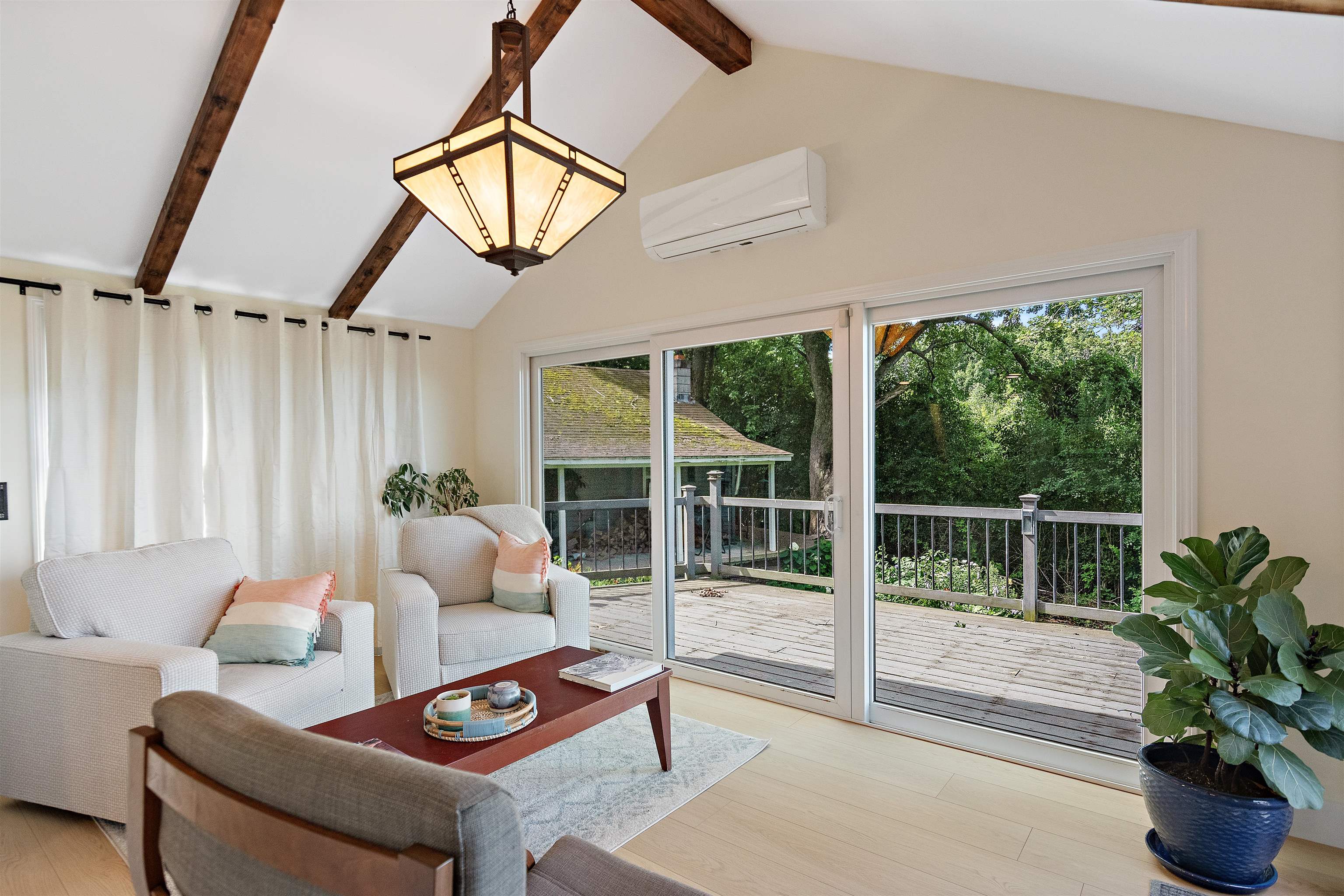 104 Fairfield Hill Road