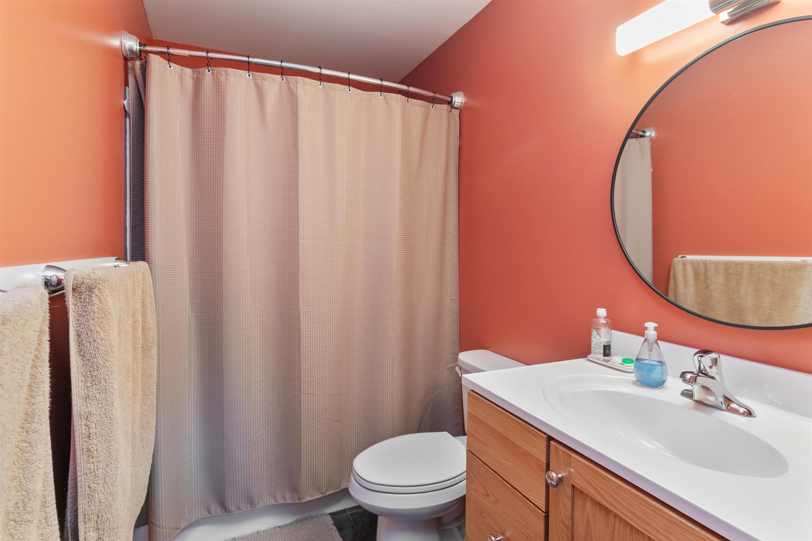 123 Grey Birch Drive Unit: 123