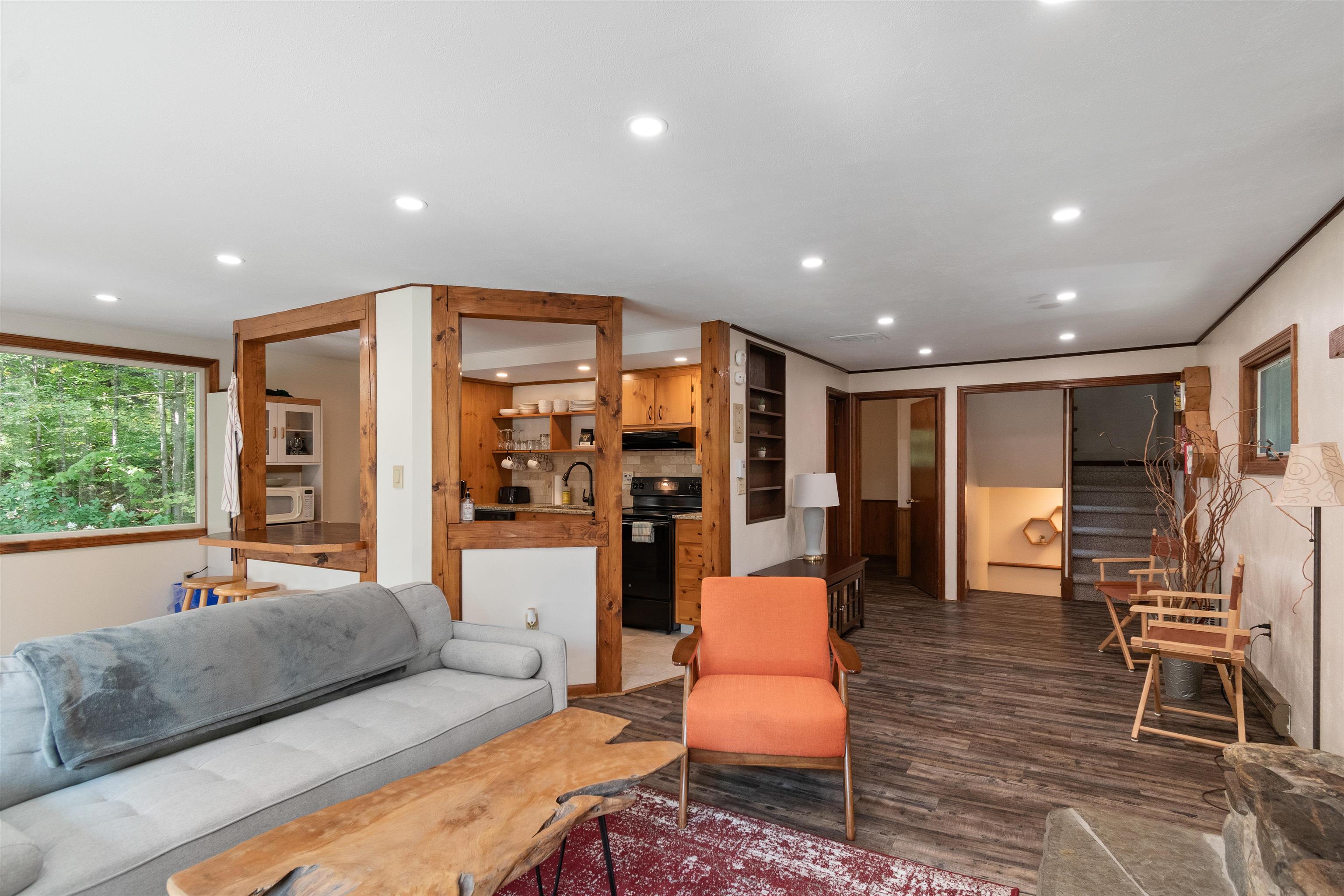 221 Highland Drive Unit: 27