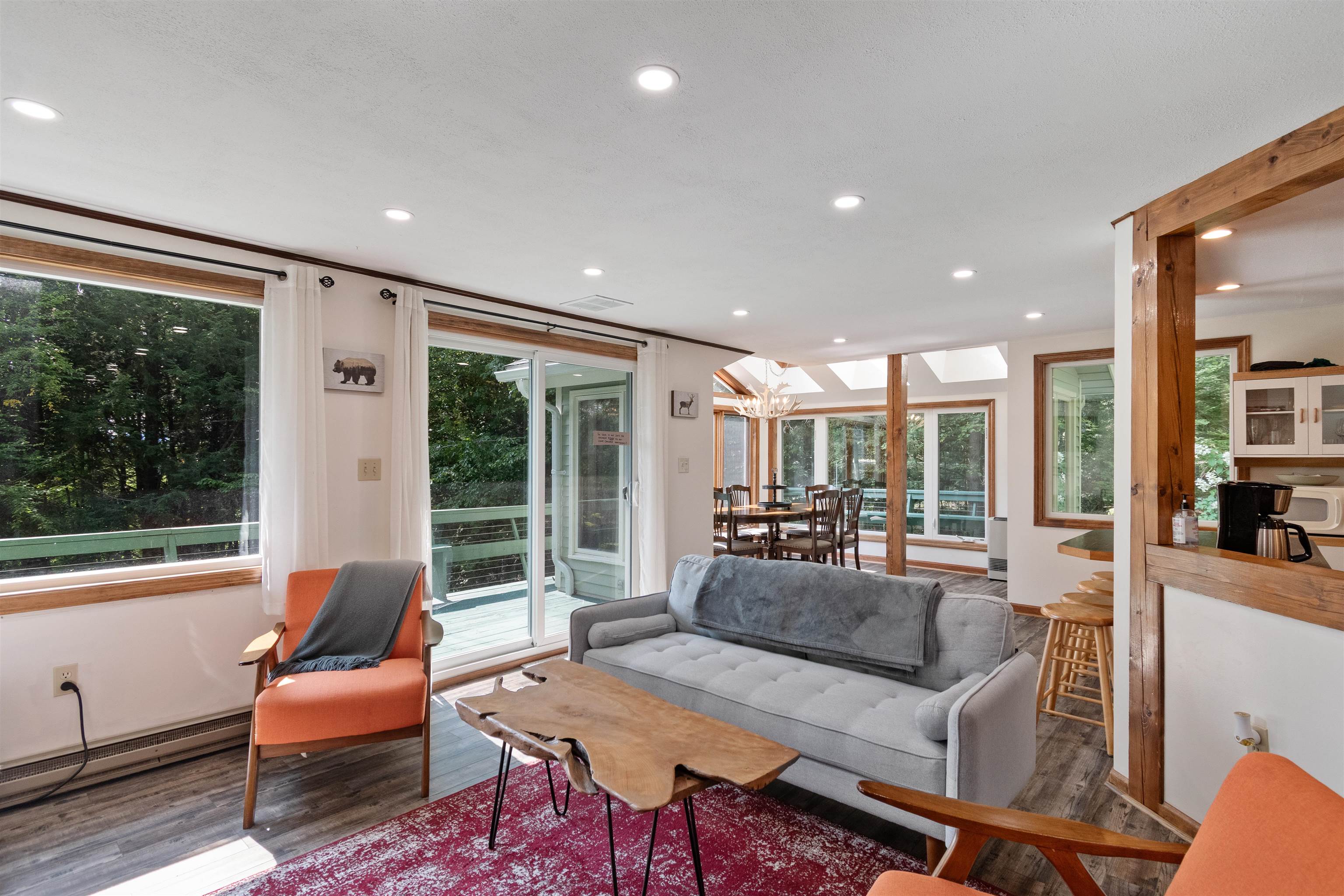 221 Highland Drive Unit: 27