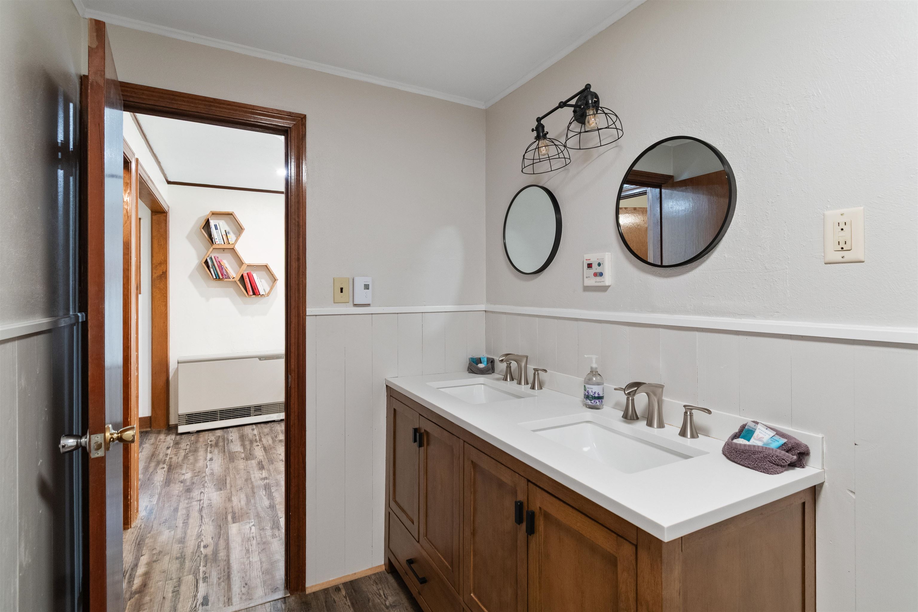 221 Highland Drive Unit: 27