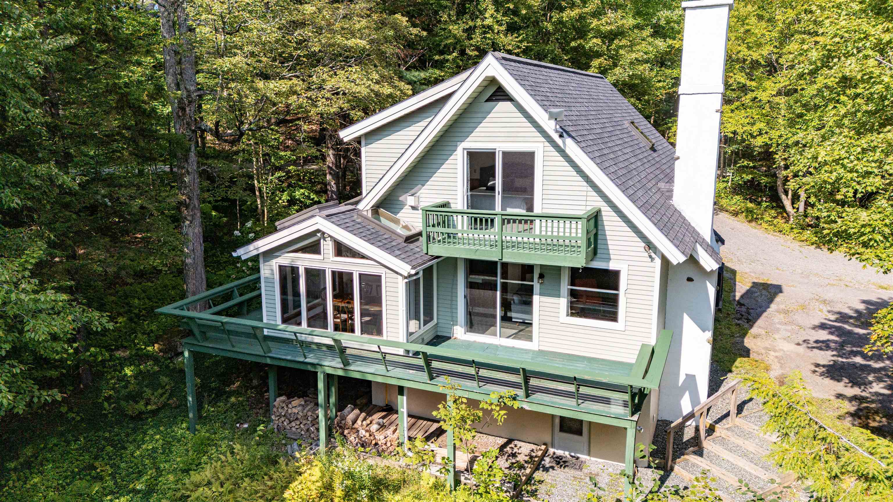221 Highland Drive Unit: 27