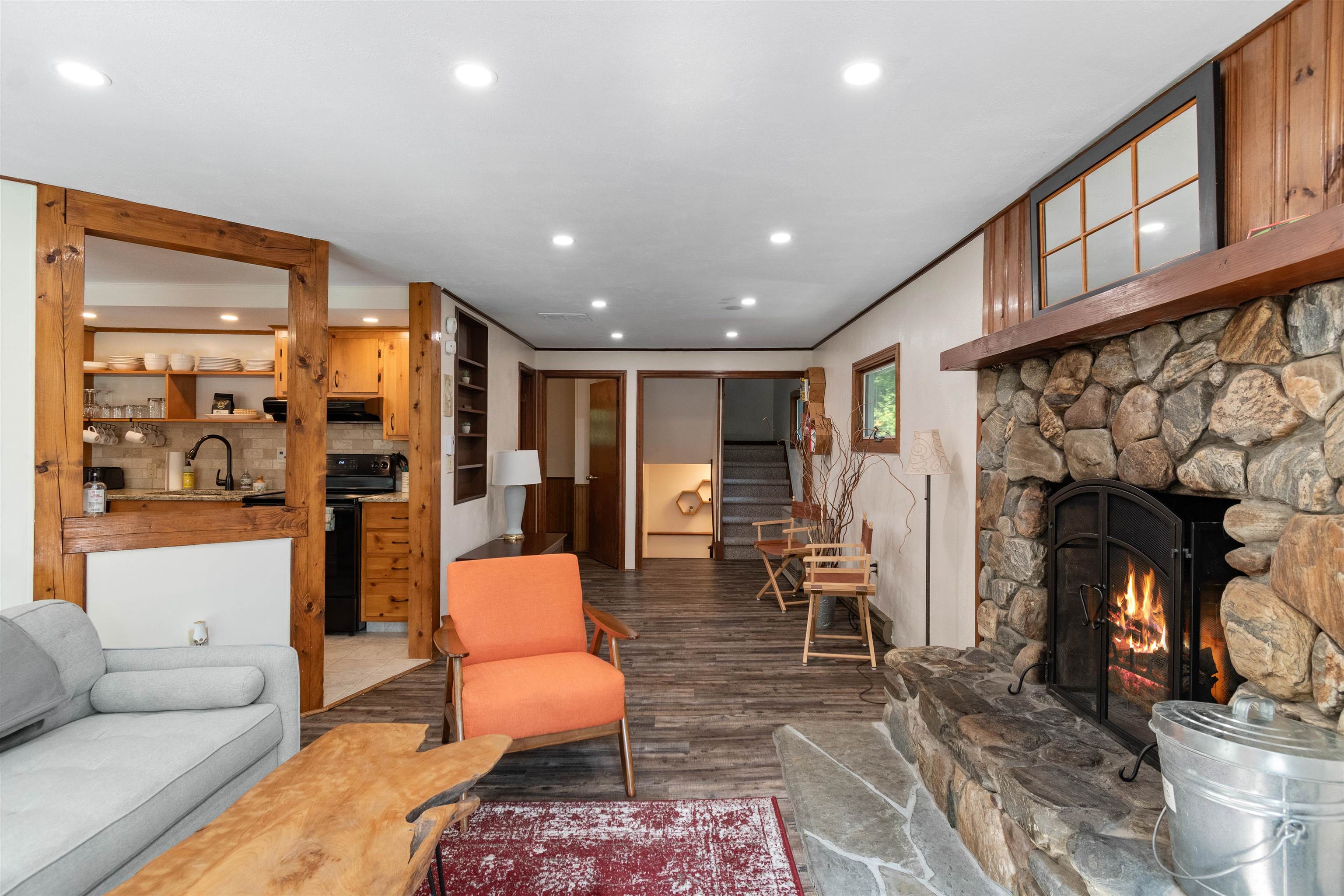 221 Highland Drive Unit: 27