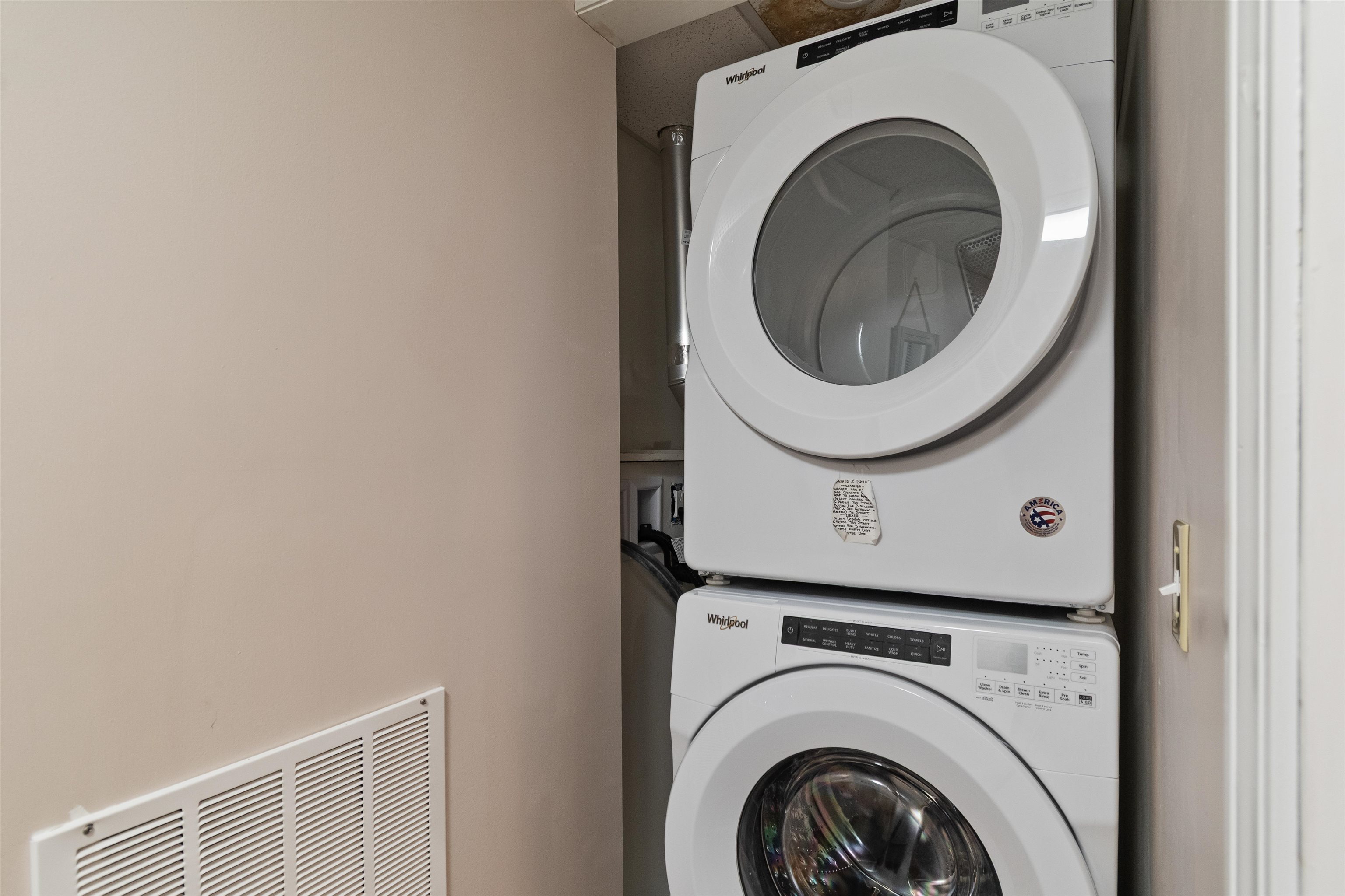 221 Highland Drive Unit: 27