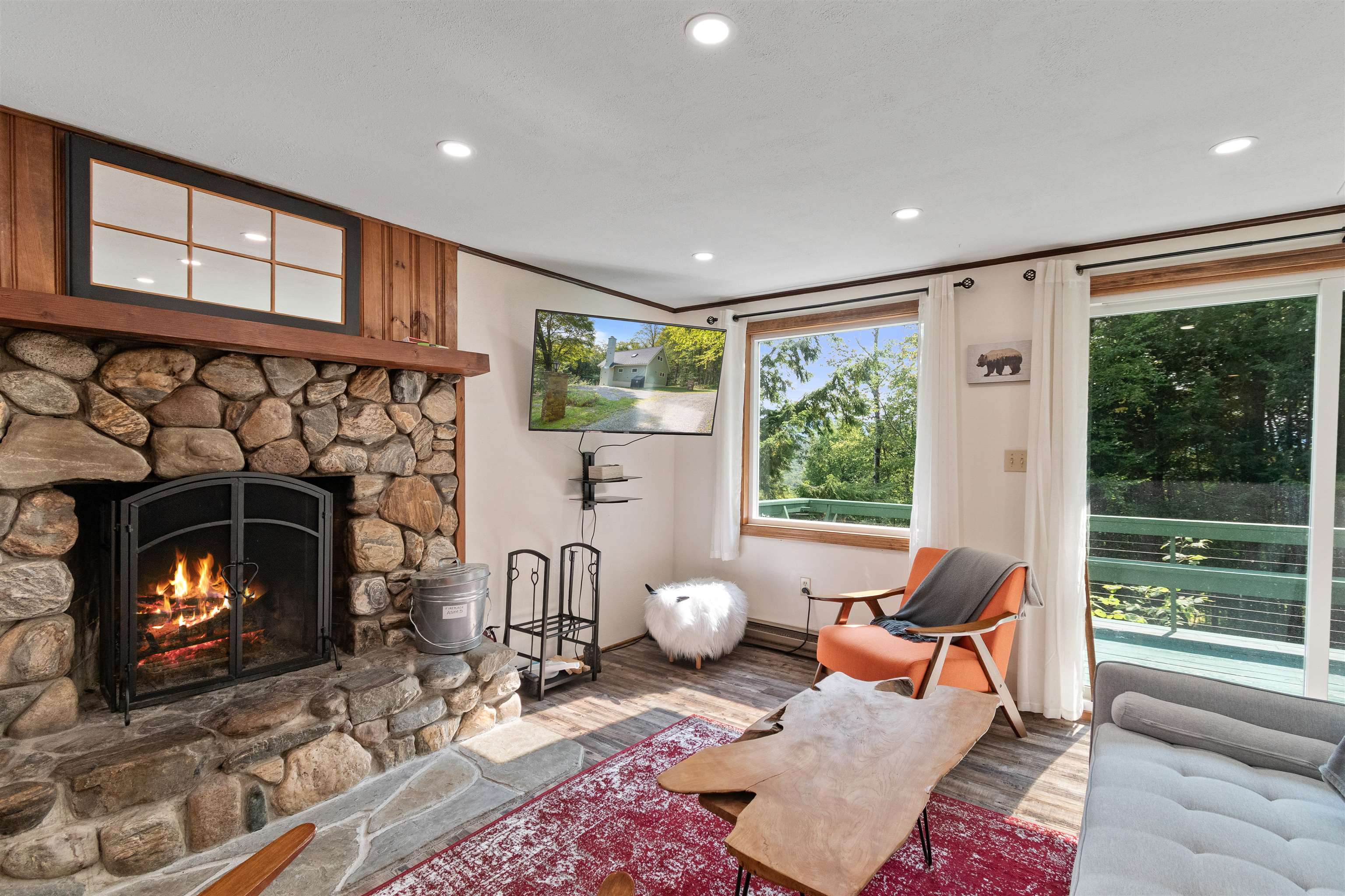 221 Highland Drive Unit: 27