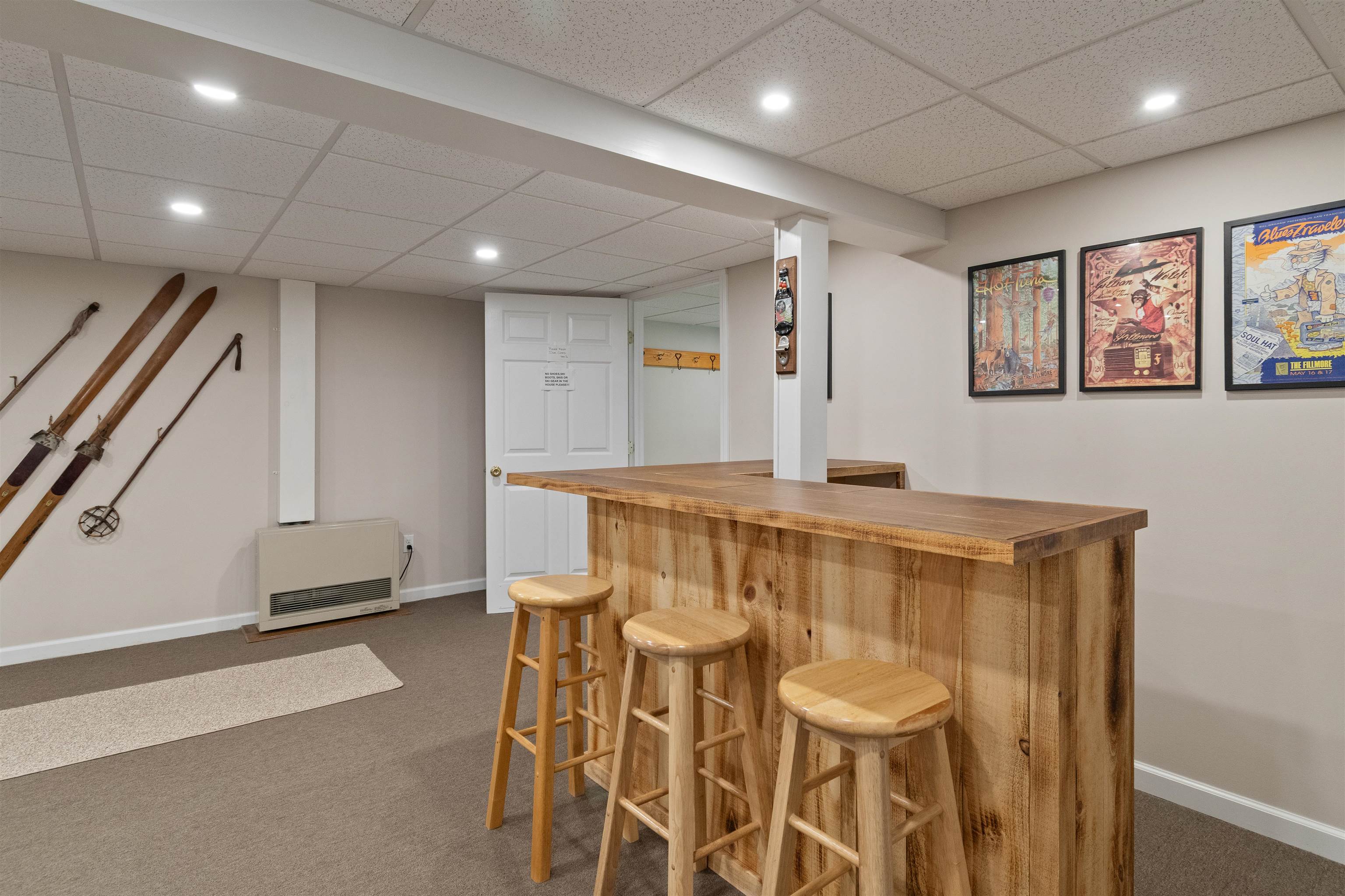 221 Highland Drive Unit: 27